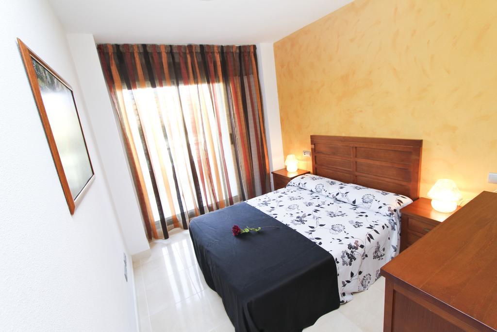 J Tramuntana Planet Costa Dorada Apartment Salou Cameră foto